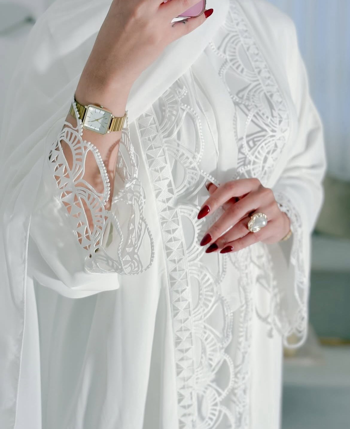 White Nida luxe abaya