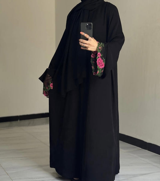 Black Nida Noor e Gul abaya
