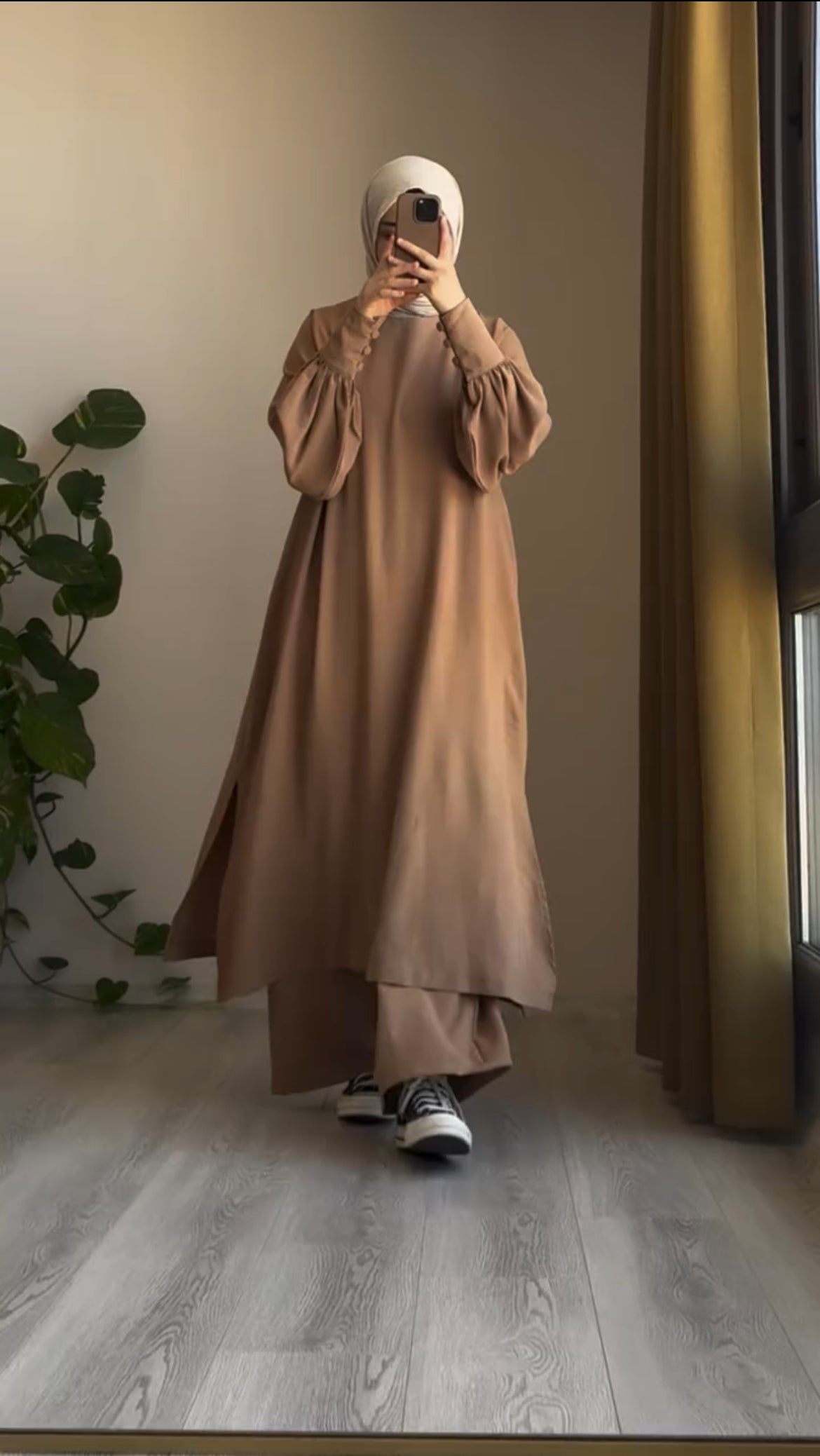 Soft CEY Sara Sets Modest Wear