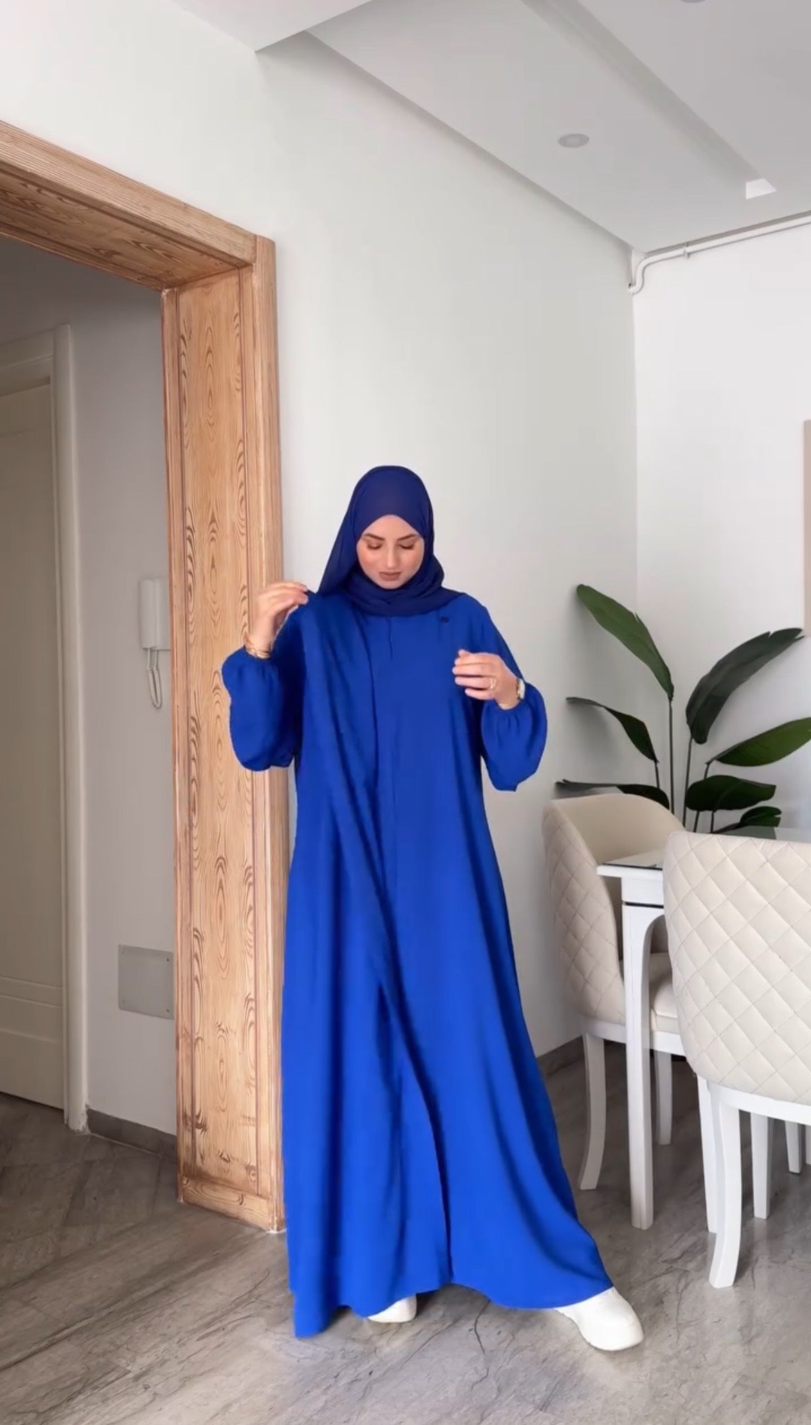 Soft CEY Divine abaya