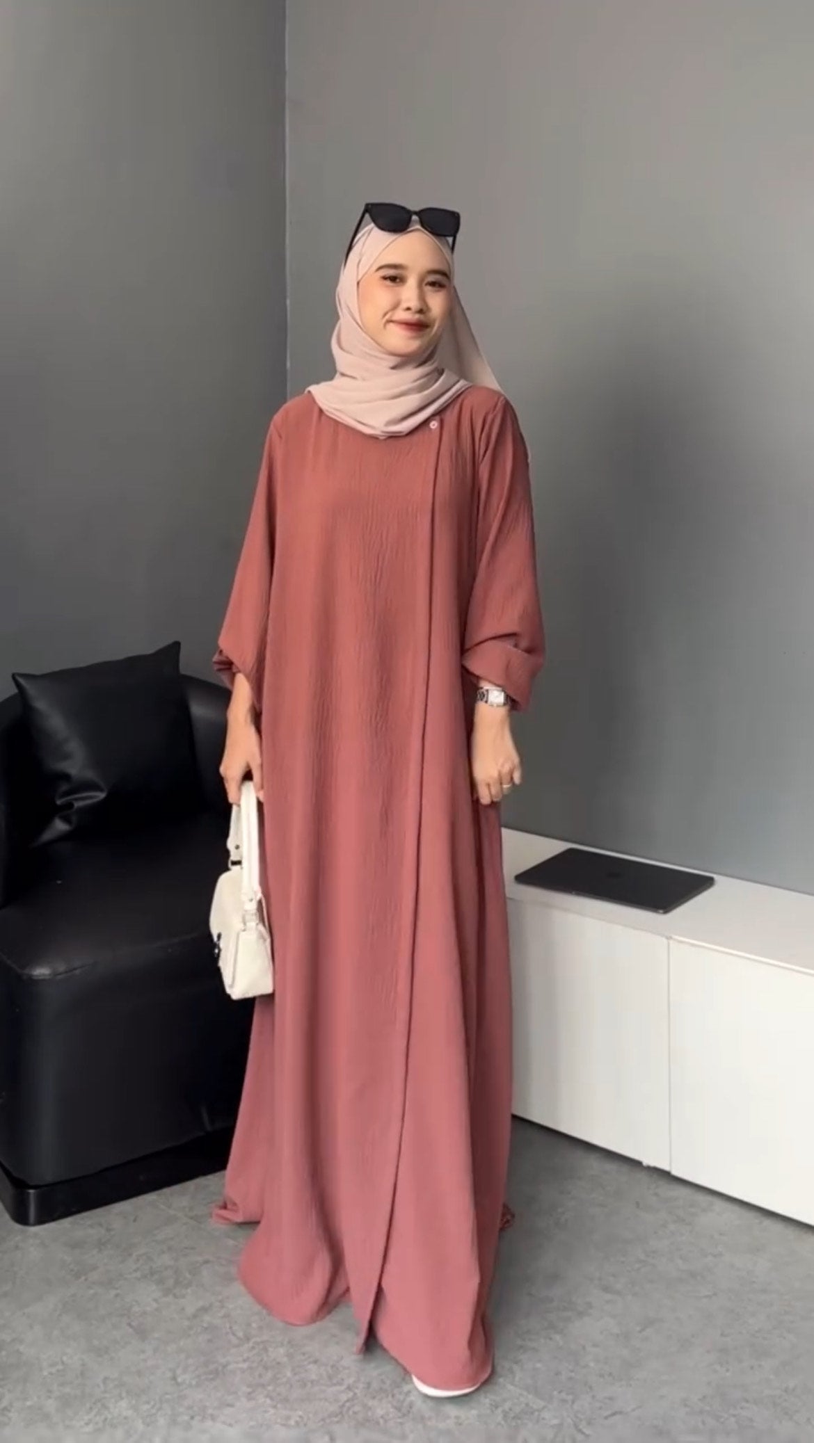 Soft CEY Divine abaya