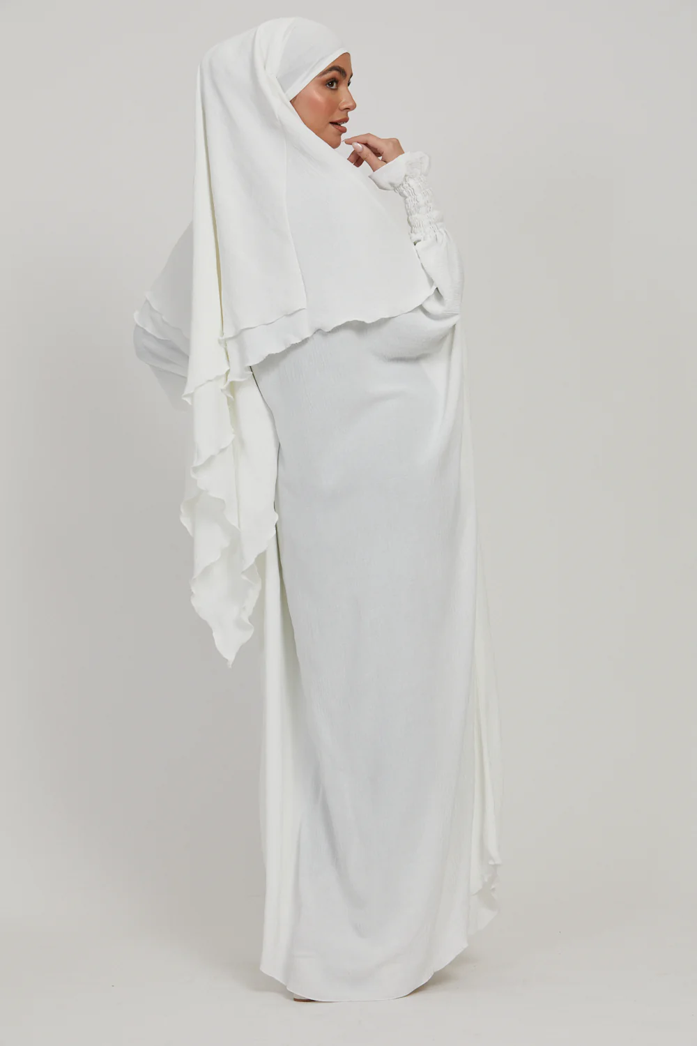 Soft CEY Snowy abaya With Double Layer Khimar