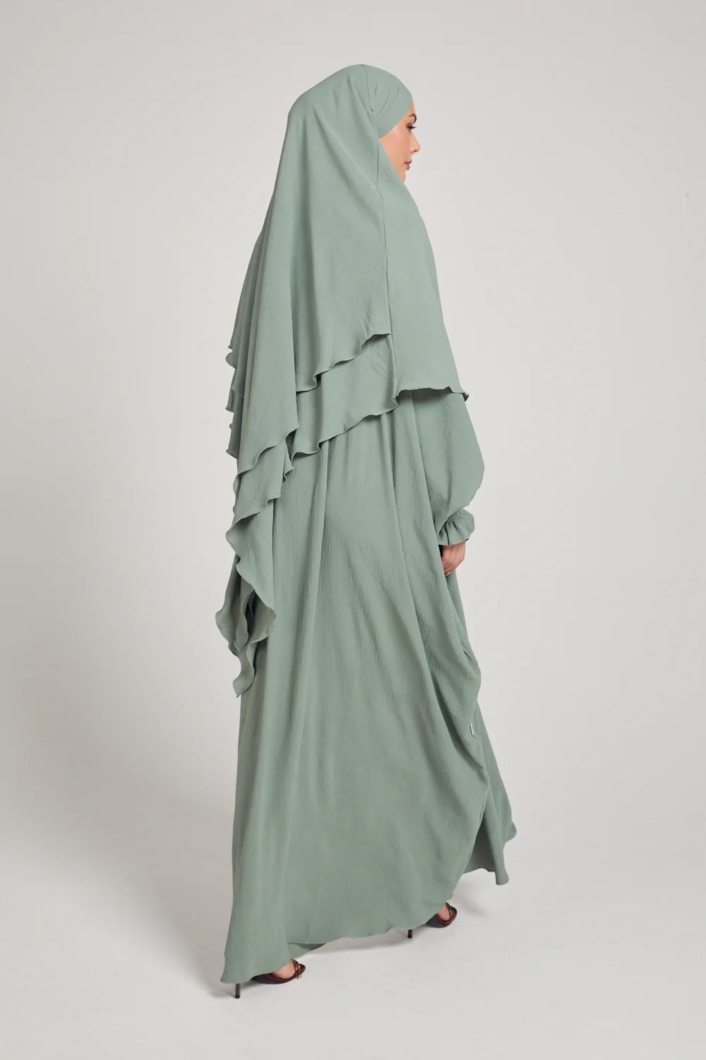 Soft CEY Snowy abaya With Double Layer Khimar
